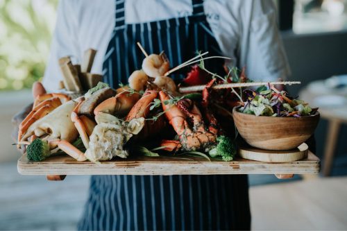 Dining in Fiji with Fijian Cuisine in our Fiji Holiday Packages